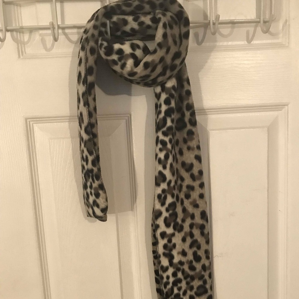 scarf